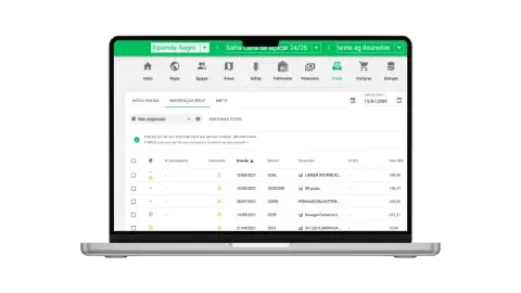 Painel do Aegro mostrando notas fiscais importadas automaticamente.